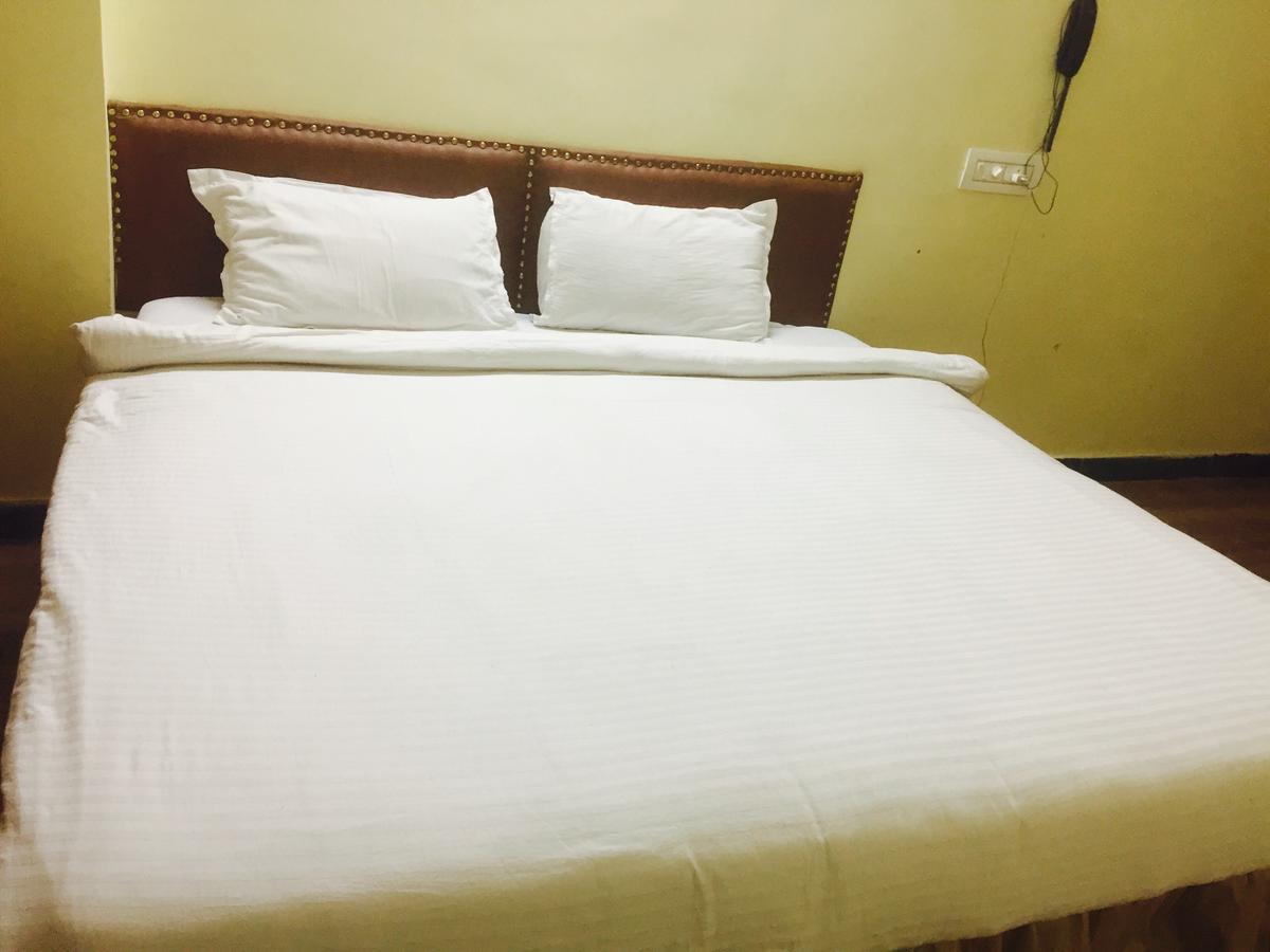 Hotel Ashirwad Udaipur Exterior photo